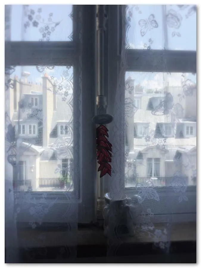 Stella Yardena Lejlighed Paris