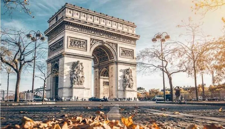 Stella Yardena Apartment Paris France