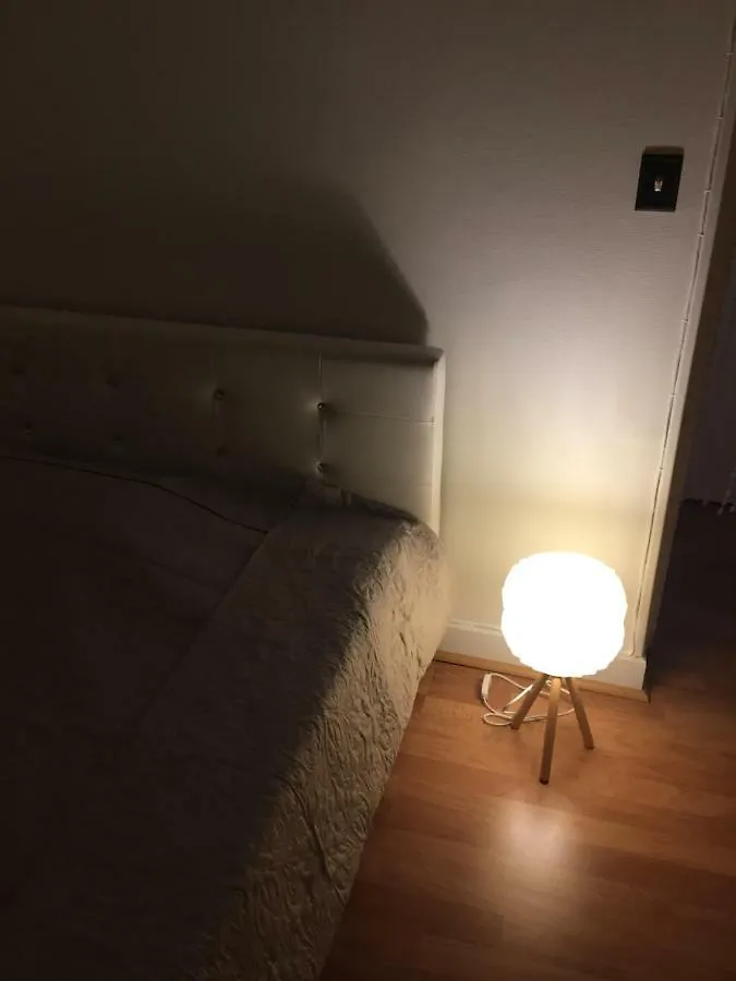 Stella Yardena Apartment Paris