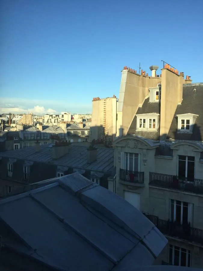 Stella Yardena Apartment Paris